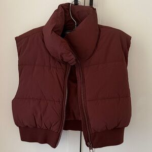 Zara Quilted Sleeveless Puffer Vest in Burgundy
